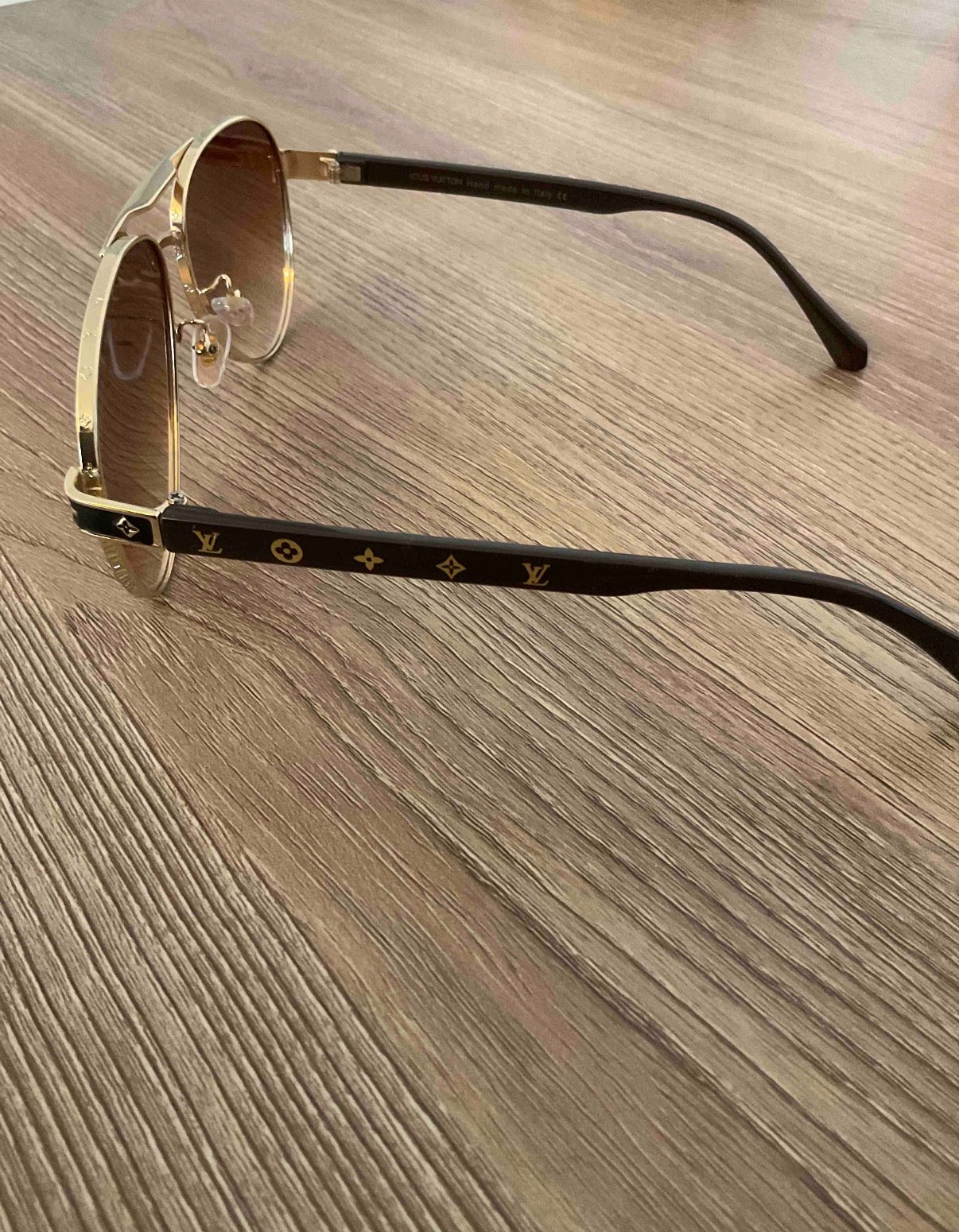 LV GLASSES